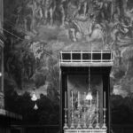 Live Updates: Expectant Crowd Grows as Cardinals Deliberate Over Next Pope