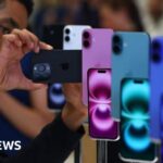 Apple braces for $900m blow from Trump tariffs