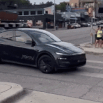 Tesla robotaxi service may start from June 22 | टेस्ला रोबोटैक्सी सर्विस 22 जून से शुरू हो सकती है: अमेरिका की सड़कों पर दिखी ड्राइवरलेस ईवी, मस्क बोले- फैक्ट्री से कस्टमर के घर खुद पहुंचेगी
